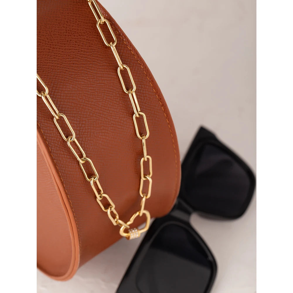 Isalene  Necklaces Gold Linked Heart Necklace