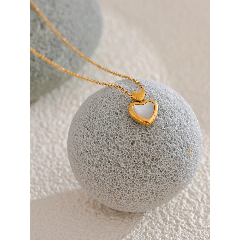 Isalene  Necklaces Gold Luminous Heart Pendant Necklace