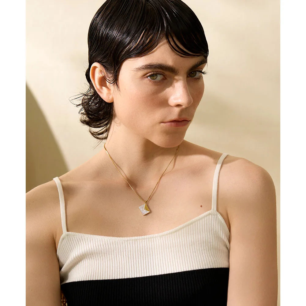 Isalene  Necklaces Gold Maren Pendant Necklace