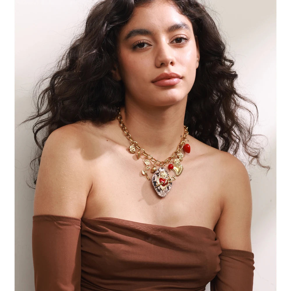 Isalene  Necklaces Gold Sacred Heart Charm Necklace