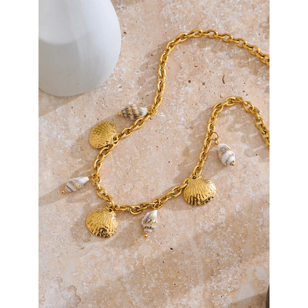 Isalene  Necklaces Gold Seaside Charm Necklace