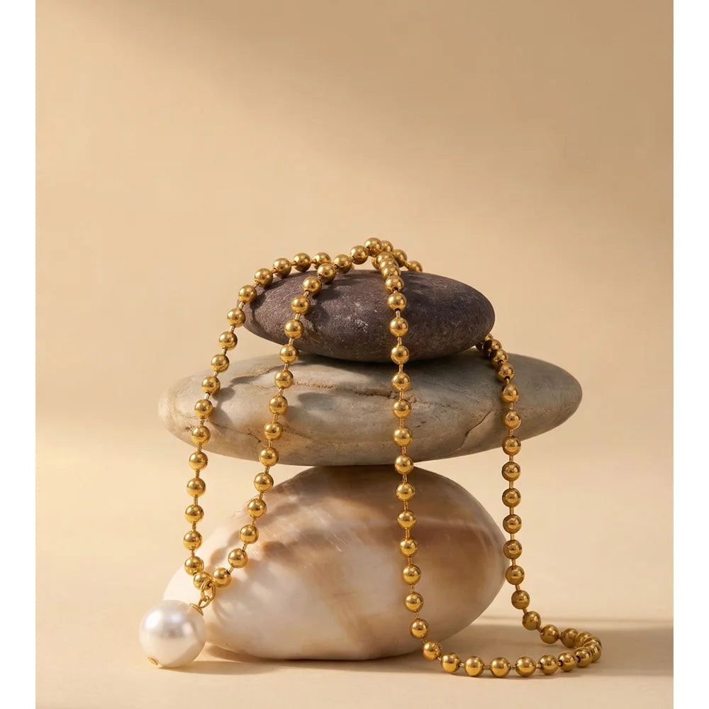 Isalene  Necklaces Isabella Pearl Toggle Necklace