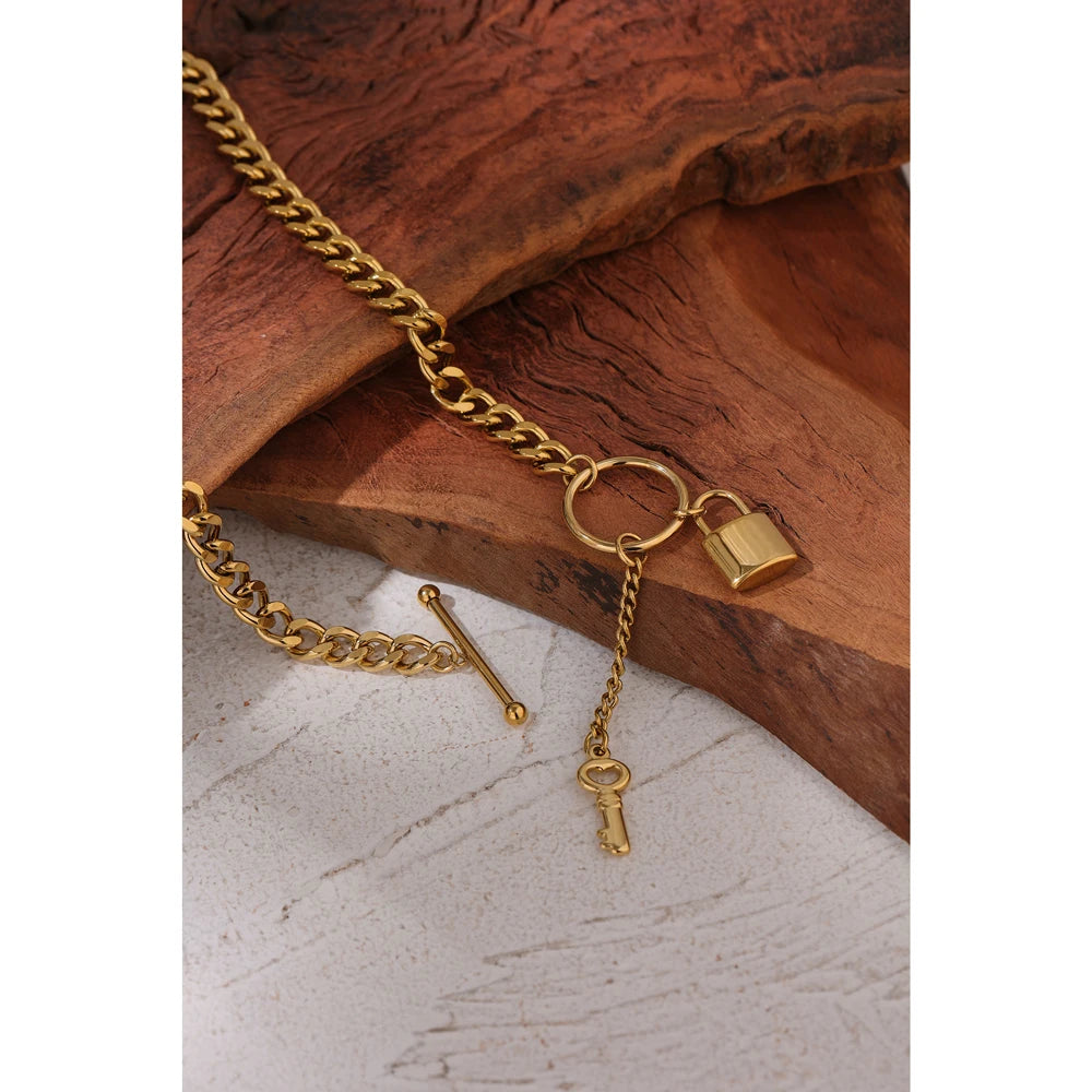 Isalene  Necklaces Luna Lock & Key Necklace