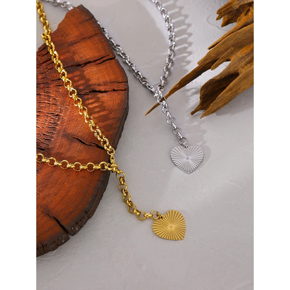Isalene  Necklaces Radiant Heart Chain Necklace