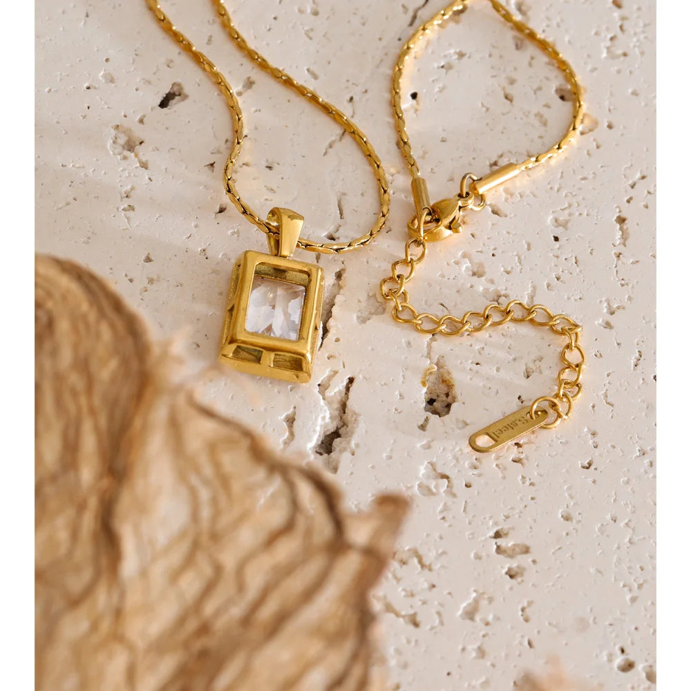 Isalene  Necklaces Rectangular Stone Pendant Necklace