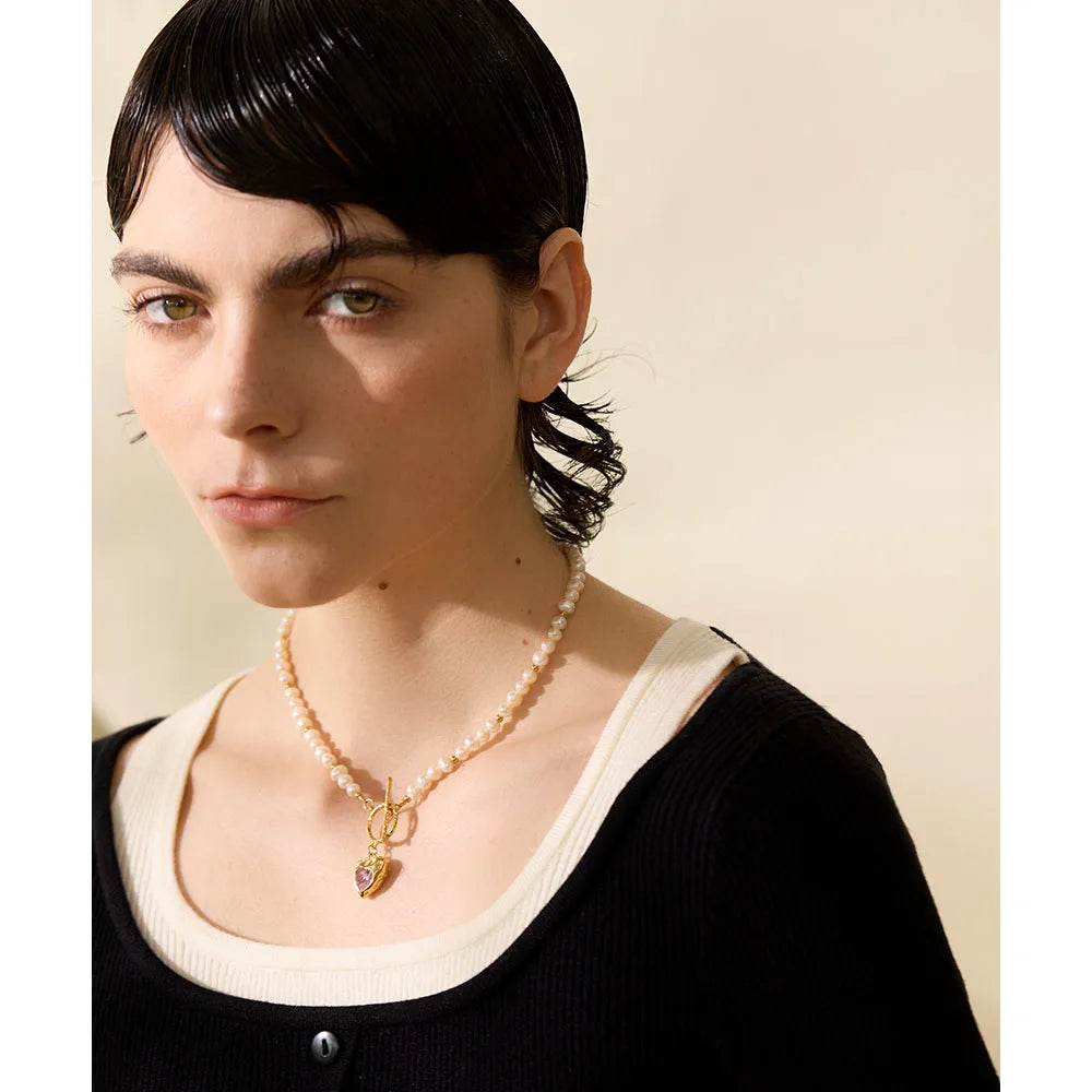 Isalene  Necklaces Rosalie Heart Pearl Necklace