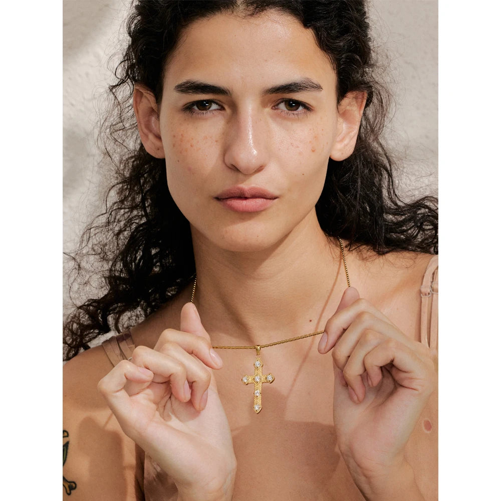 Isalene  Necklaces Sienna Cross Necklace
