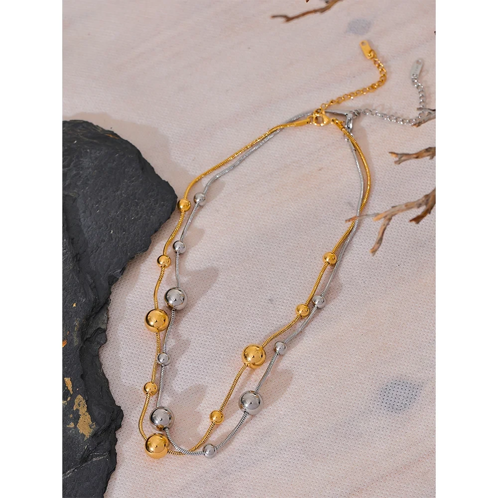 Isalene  Necklaces Stella Orb Necklace