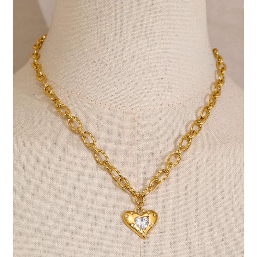 Isalene  Necklaces Twist Heart Necklace