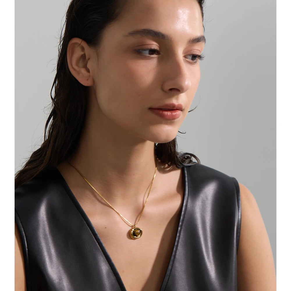 Isalene  Necklaces Valencia Tiger Eye Necklace