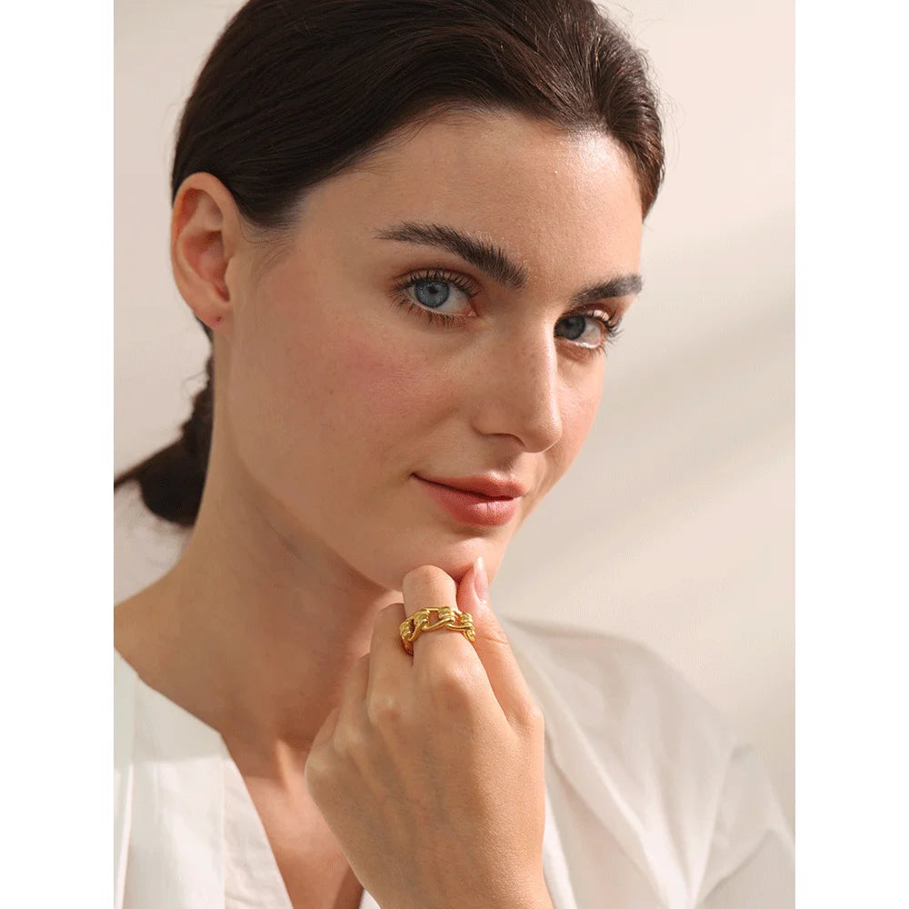 Isalene  Ring Aurora Bold Link Ring