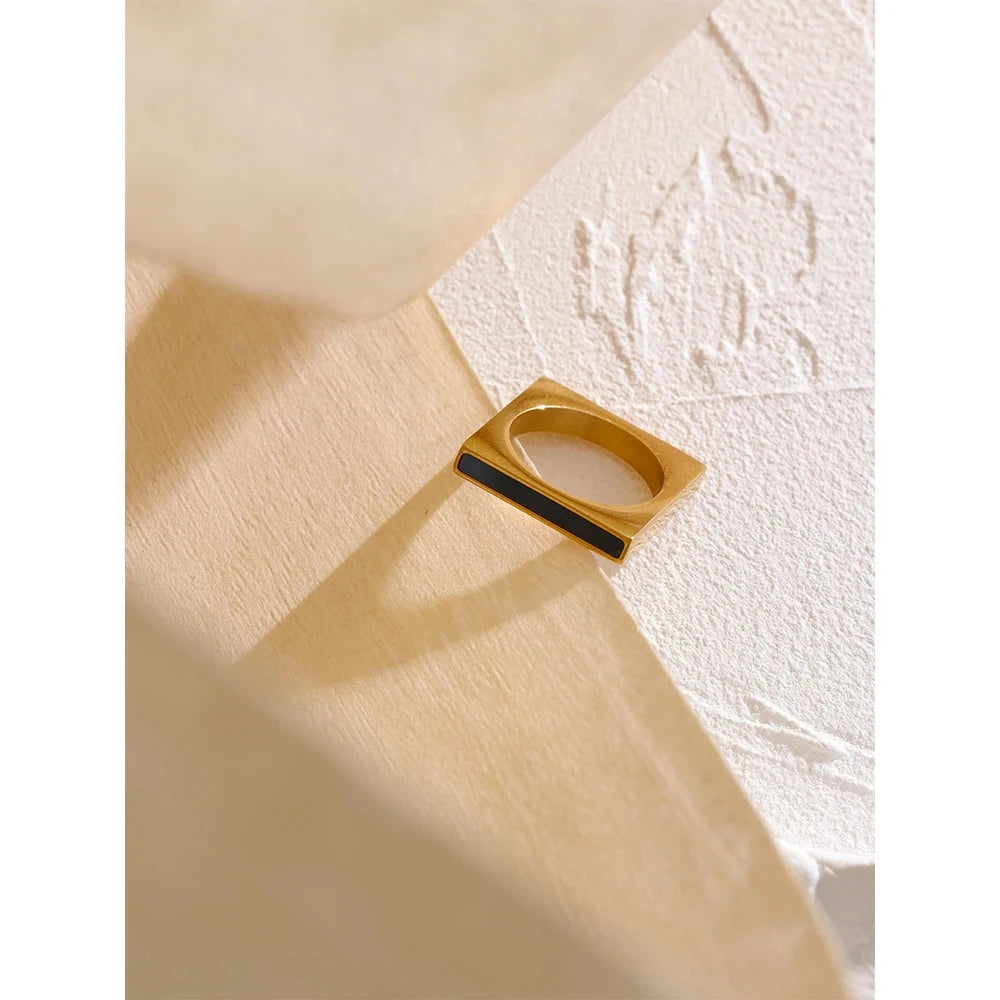 Isalene  Ring Black Bar Square Ring