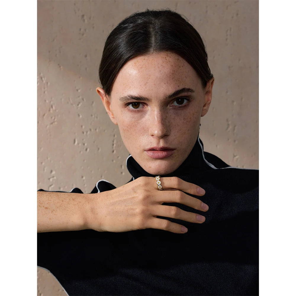 Isalene  Ring Daylight Daisy Band