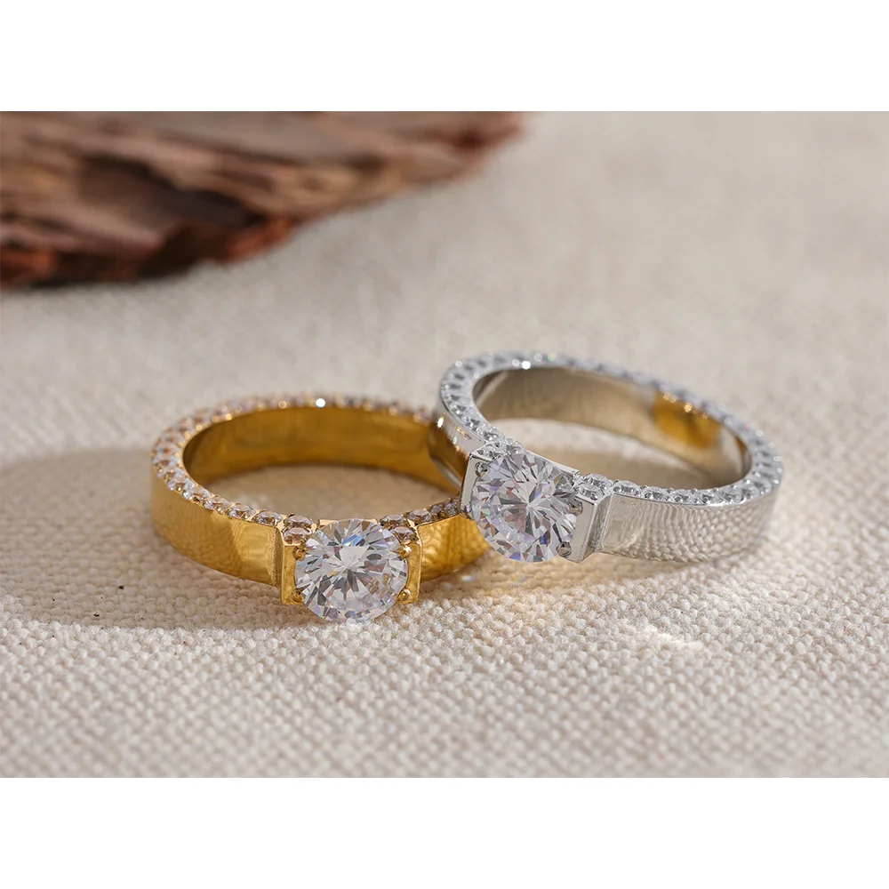 Isalene  Ring Élodie Pavé Ring