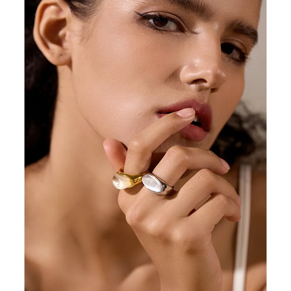 Isalene  Ring Elowen Shellstone Ring