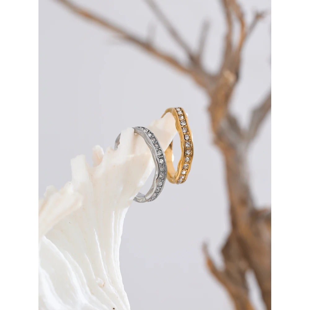 Isalene  Ring Elowen Wave Ring