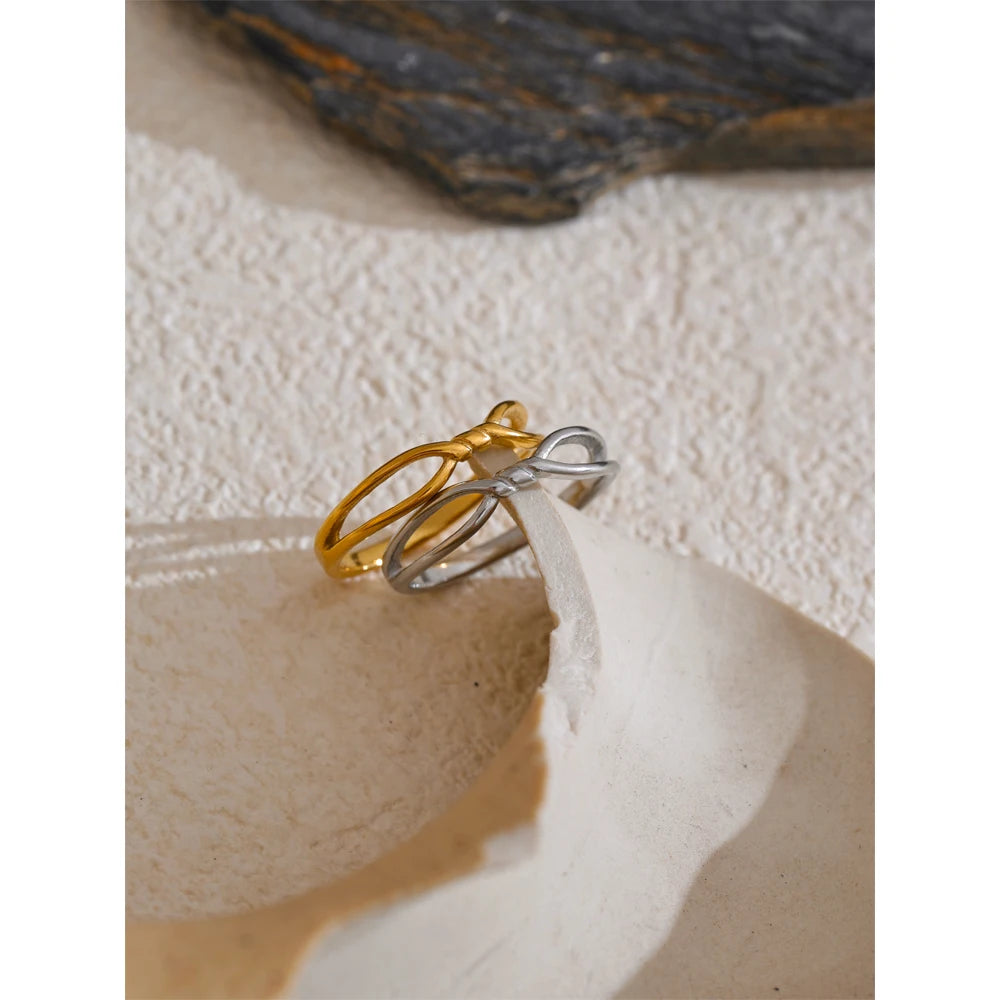 Isalene  Ring Everly Knot Ring