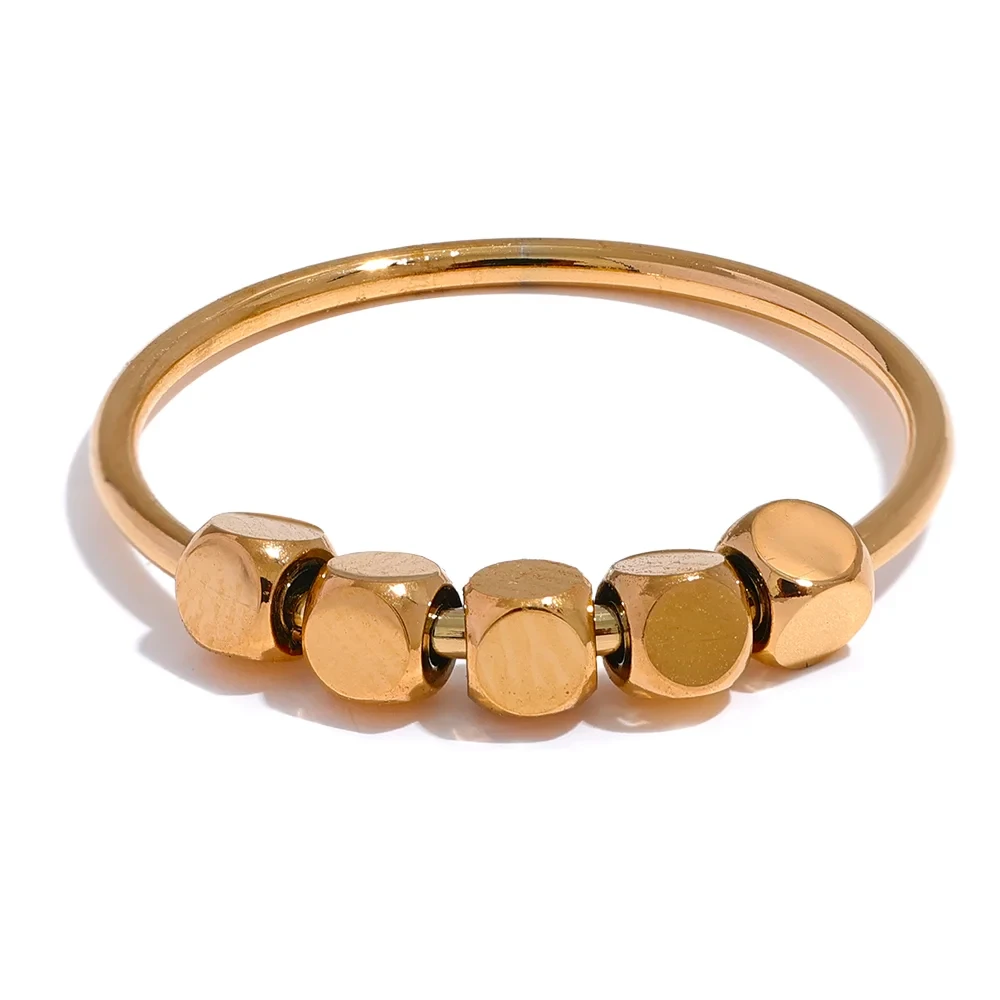 Isalene  Ring Gold / 6 Geo Bead Ring