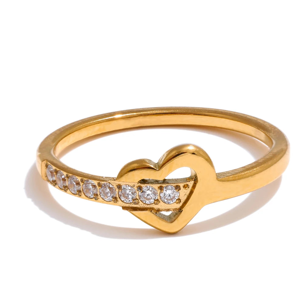 Isalene  Ring Gold / 6 Heart Sparkle Ring