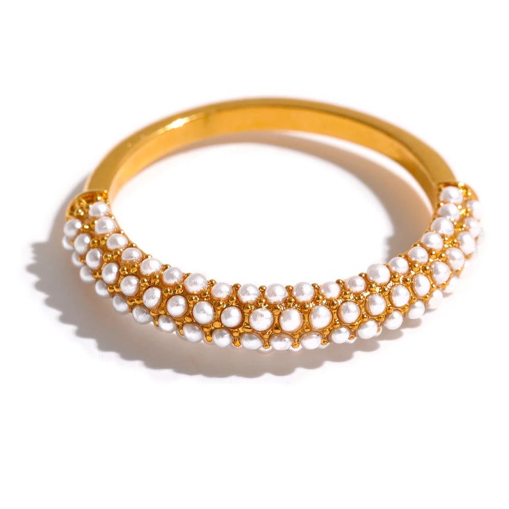 Isalene  Ring Gold / 6 Radiant Pearl Band Ring