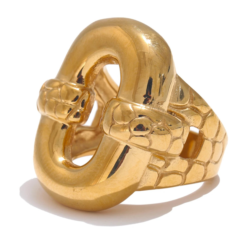 Isalene  Ring Gold / 6 Serafina Knot Ring