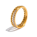 Isalene  Ring Gold / 6 Twila Pavé Twist Ring