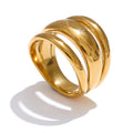 Isalene  Ring Gold / 6 Valencia Triple Band Ring