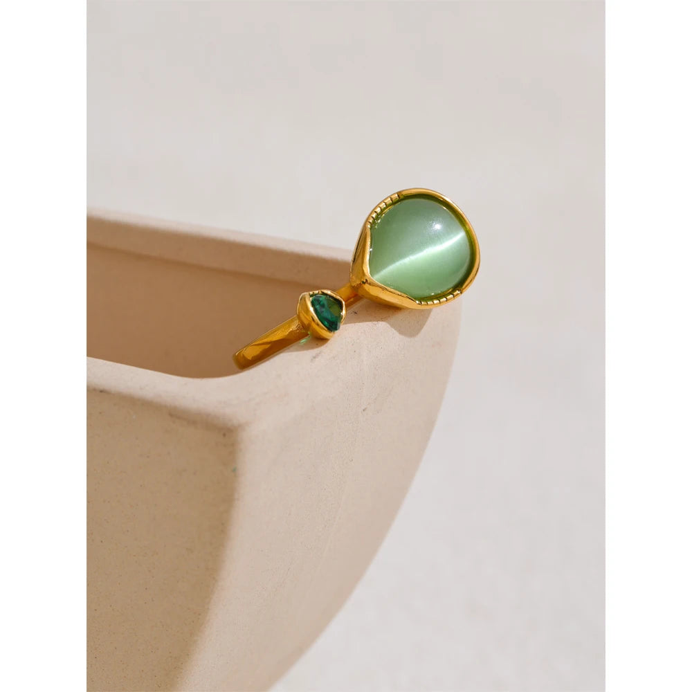 Isalene  Ring Gold / 7 Seraphine Greenstone Ring
