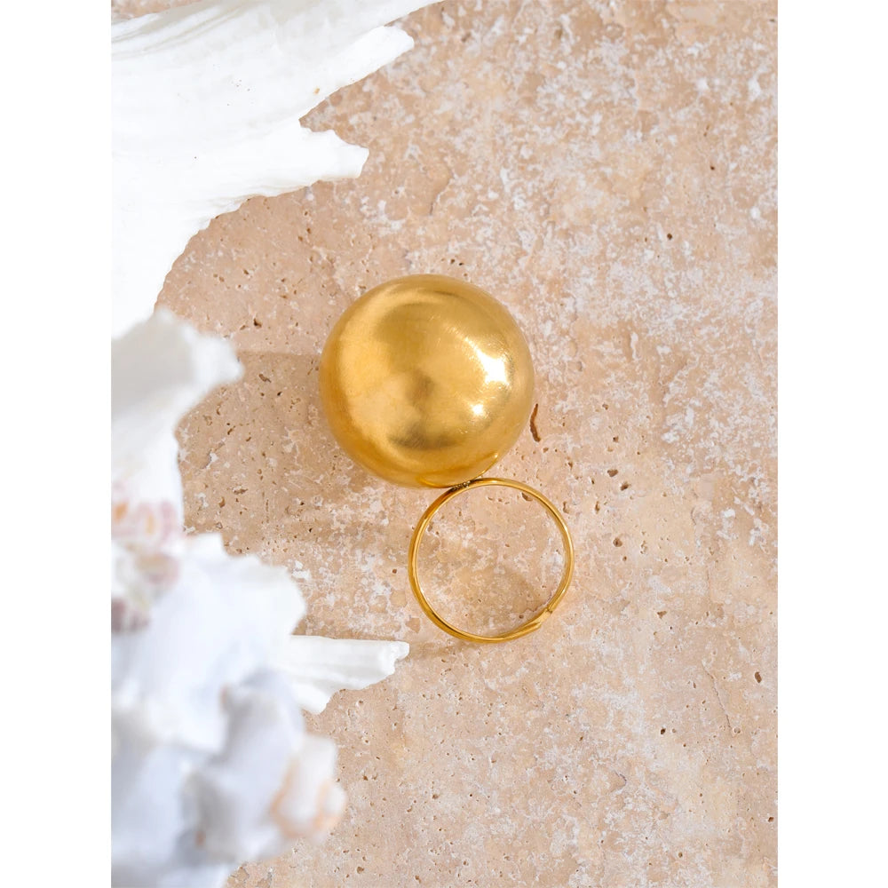 Isalene  Ring Gold / Adjustable Aura Line Ring
