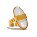 Isalene  Ring Gold / Adjustable Lumi Pearl Oval Ring