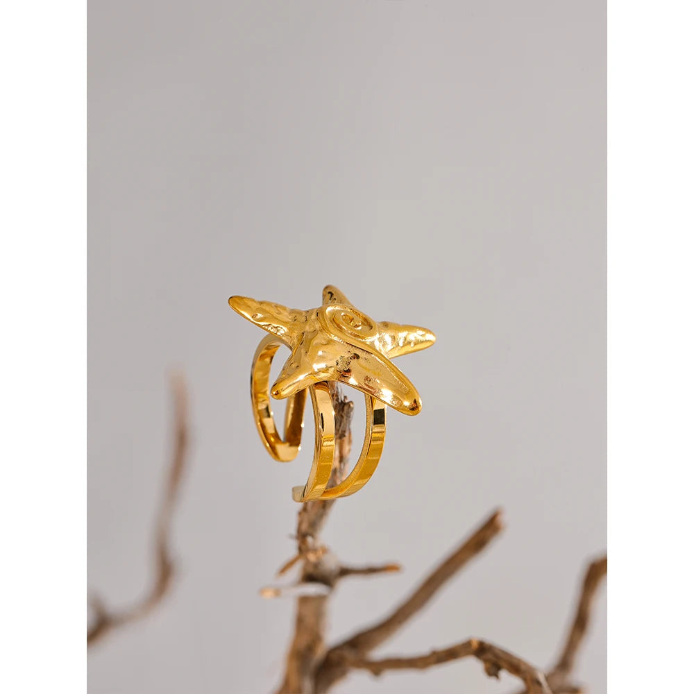 Isalene  Ring Gold Maris Starfish Ring