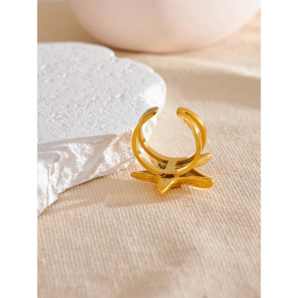 Isalene  Ring Gold Maris Starfish Ring
