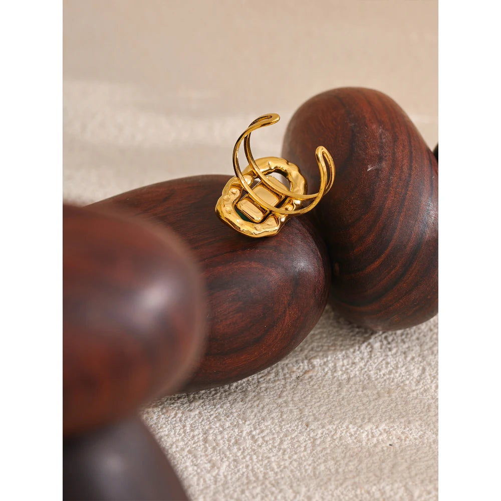 Isalene  Ring Gold Valina Stone Ring