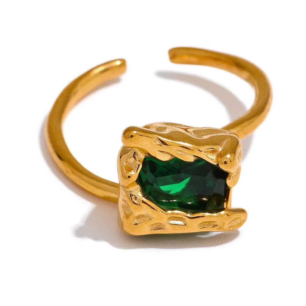 Isalene  Ring Green / 7 Verde Molten Open Ring