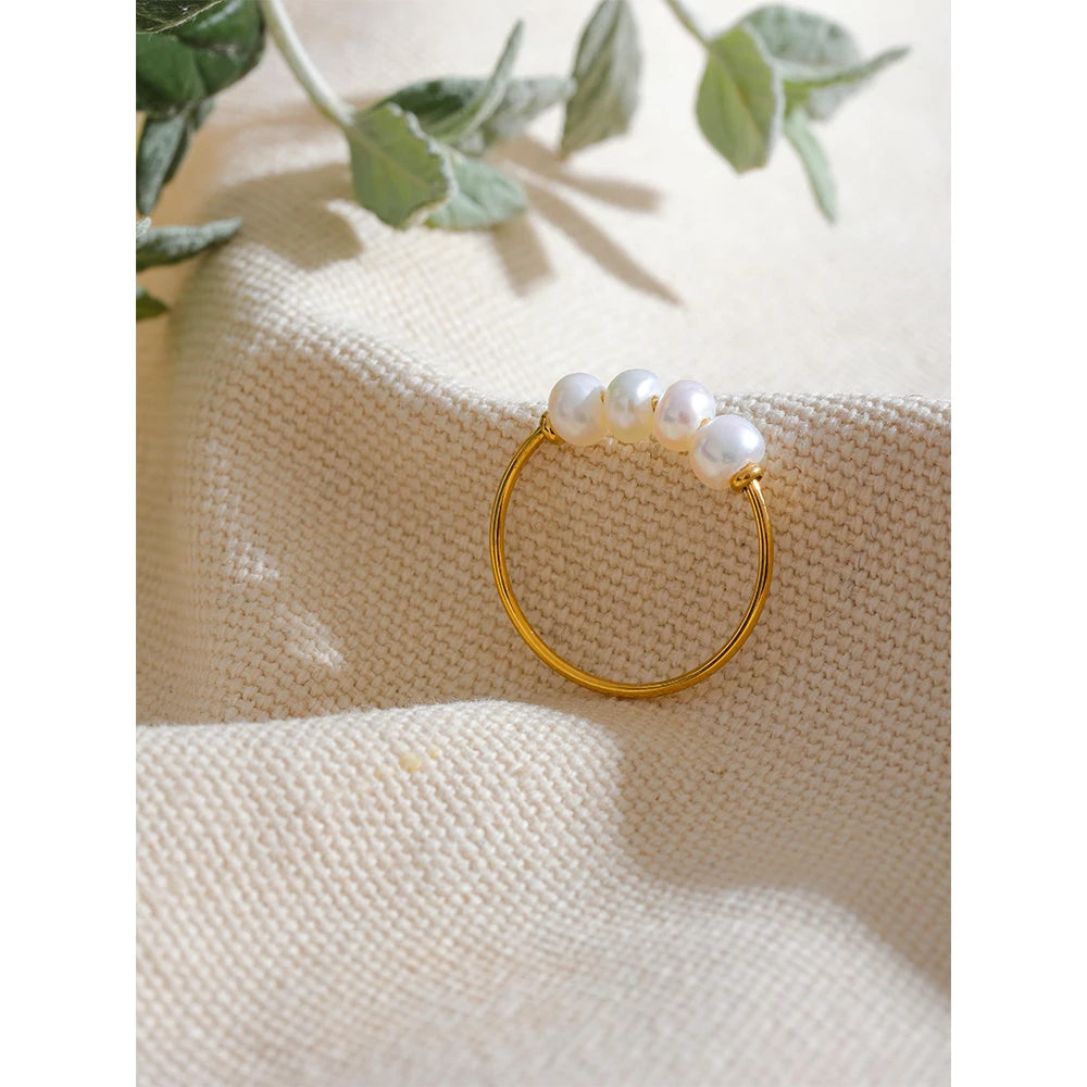 Isalene  Ring Isla Four-Pearl Band