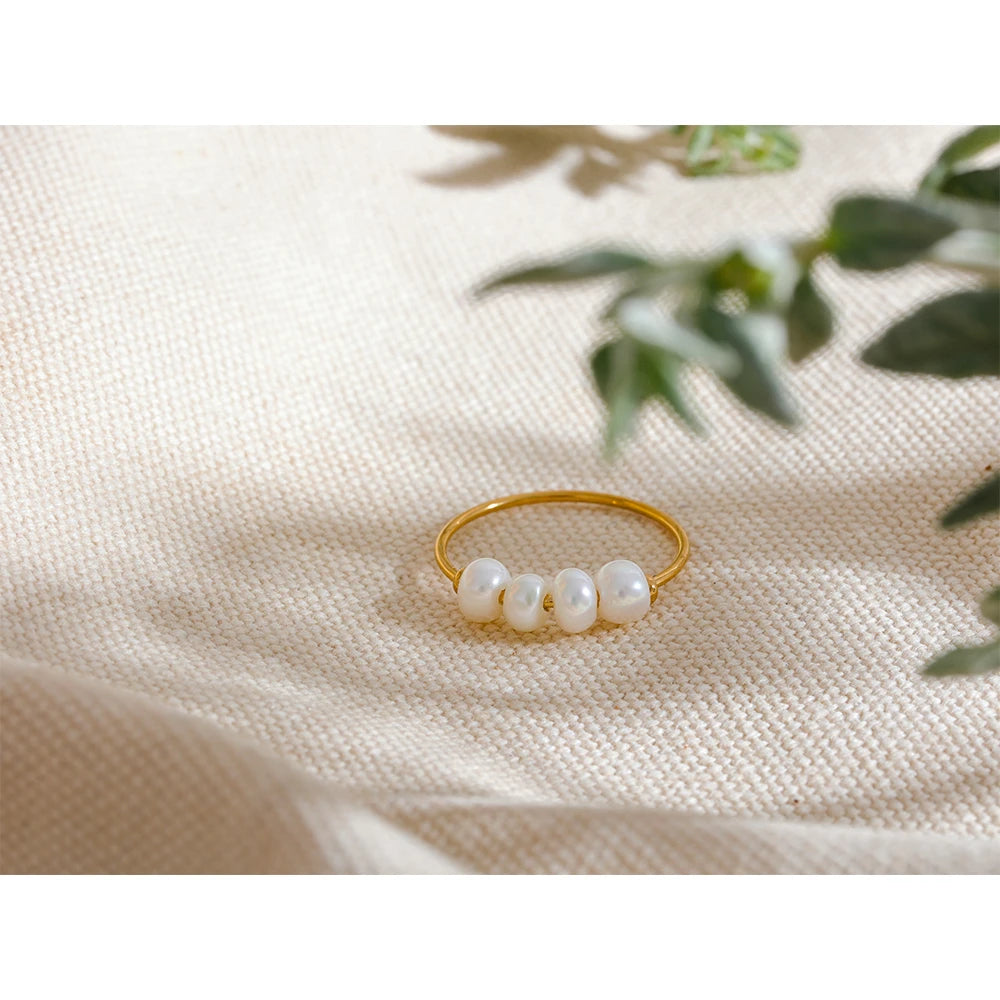 Isalene  Ring Isla Four-Pearl Band