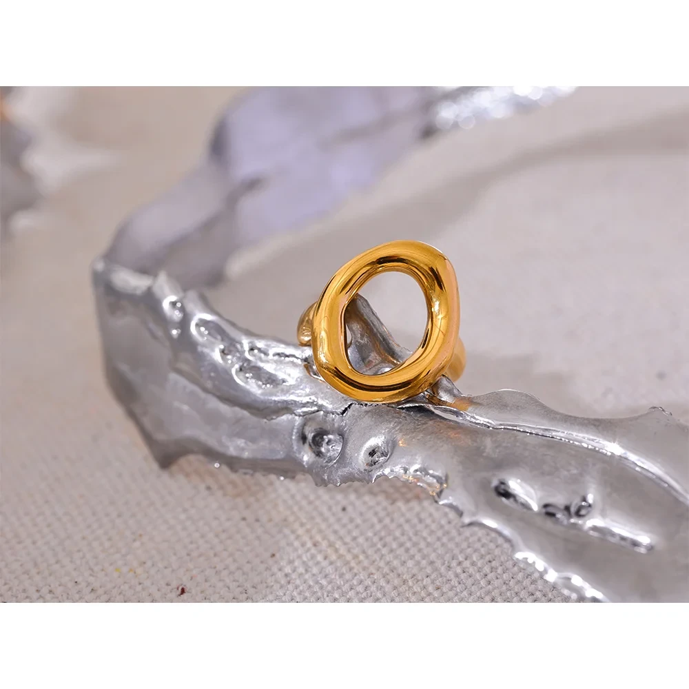 Isalene  Ring Orbit Open Circle Ring