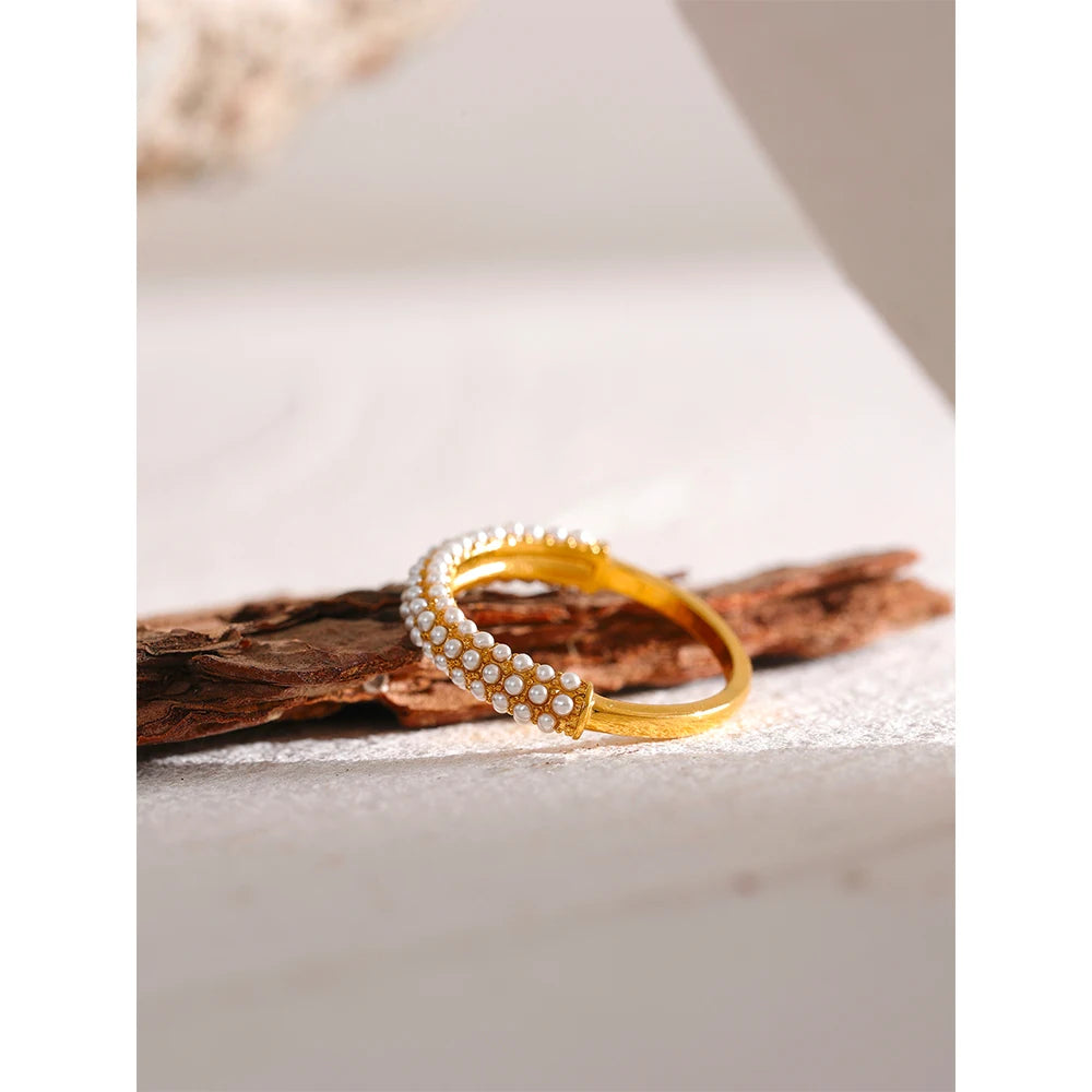 Isalene  Ring Radiant Pearl Band Ring