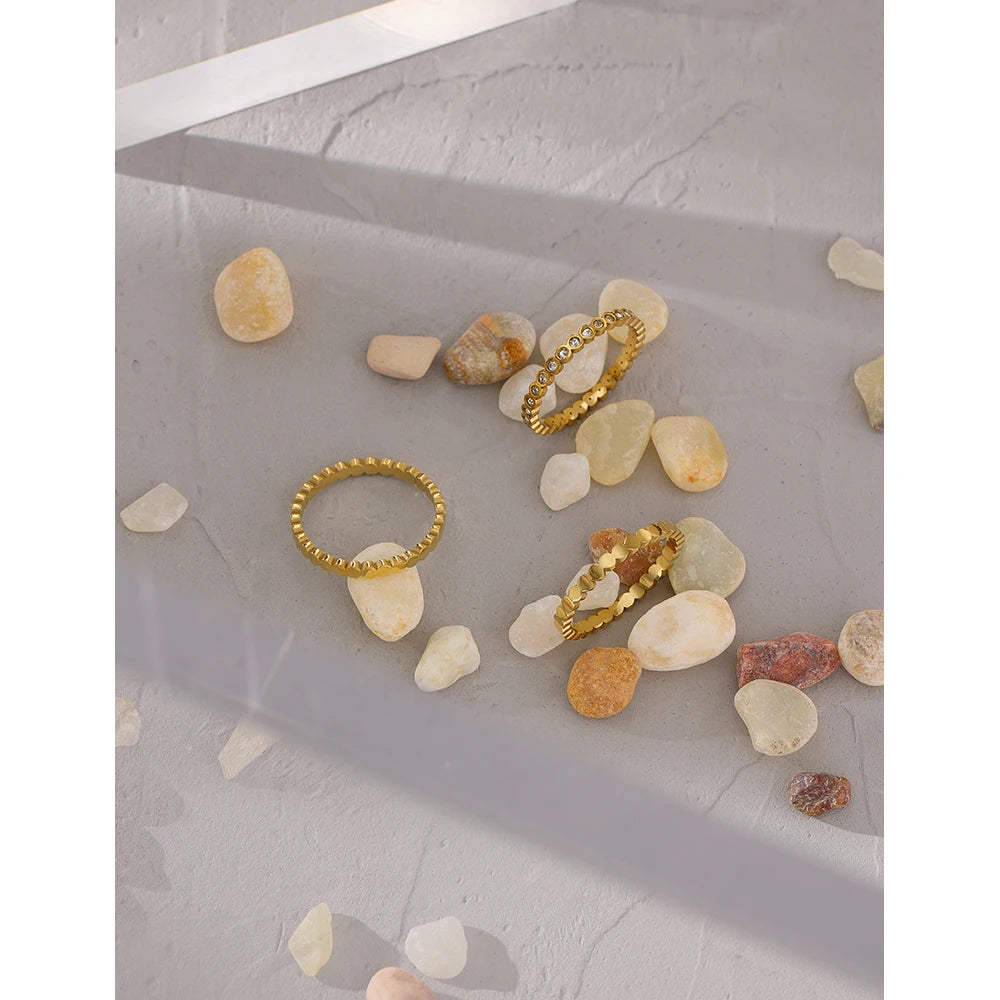 Isalene  Ring Scalloped Halo Band Ring