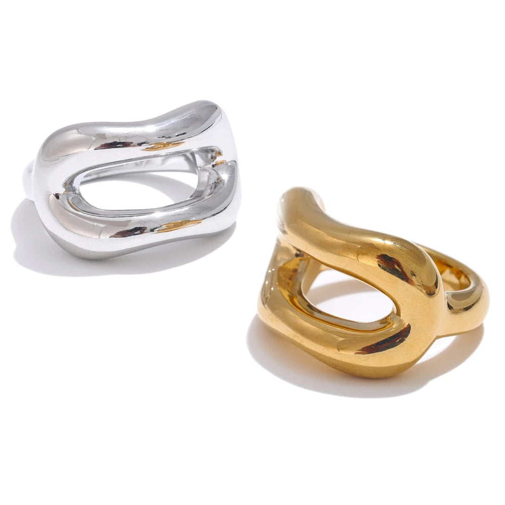 Isalene  Ring Sculptura Open Form Ring