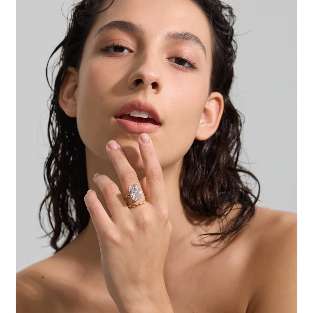 Isalene  Ring Seraphina Radiance Ring