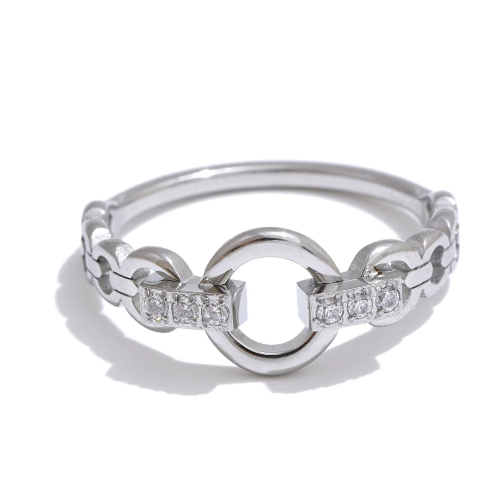 Isalene  Ring Silver / 6 Aurora Link Circle Ring