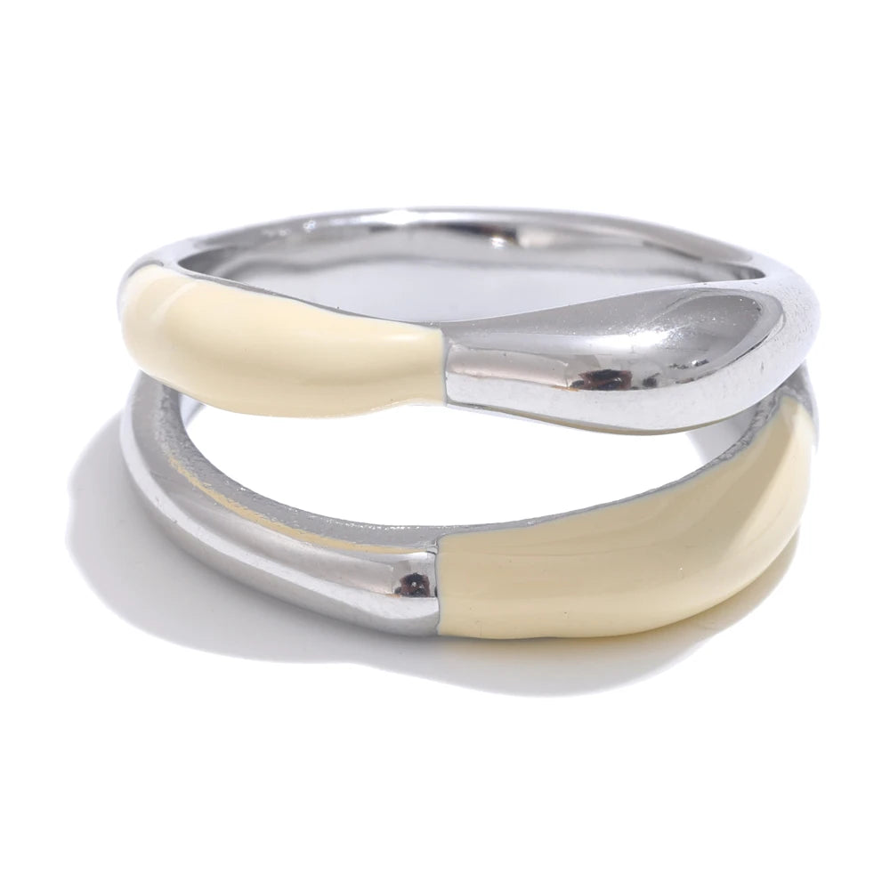 Isalene  Ring Silver / Cream / 6 Soft Curve Enamel Ring