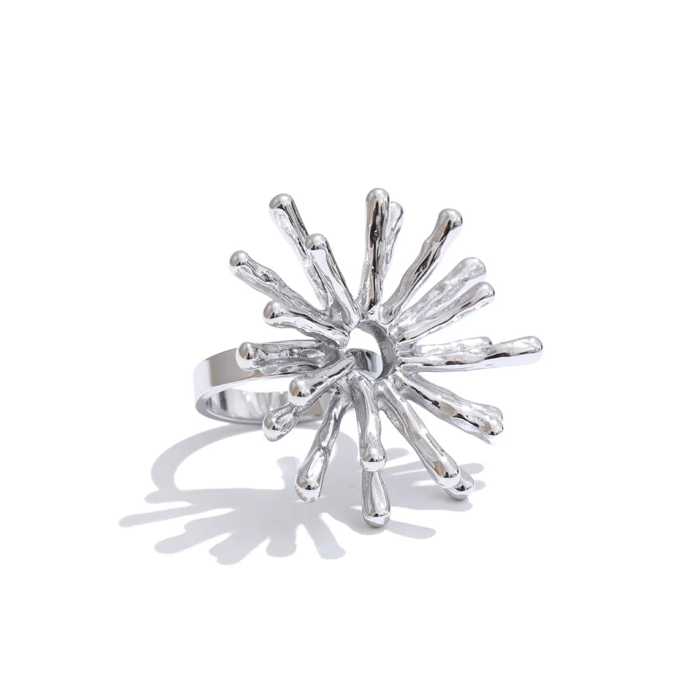 Isalene  Ring Silver Solenne Burst Ring