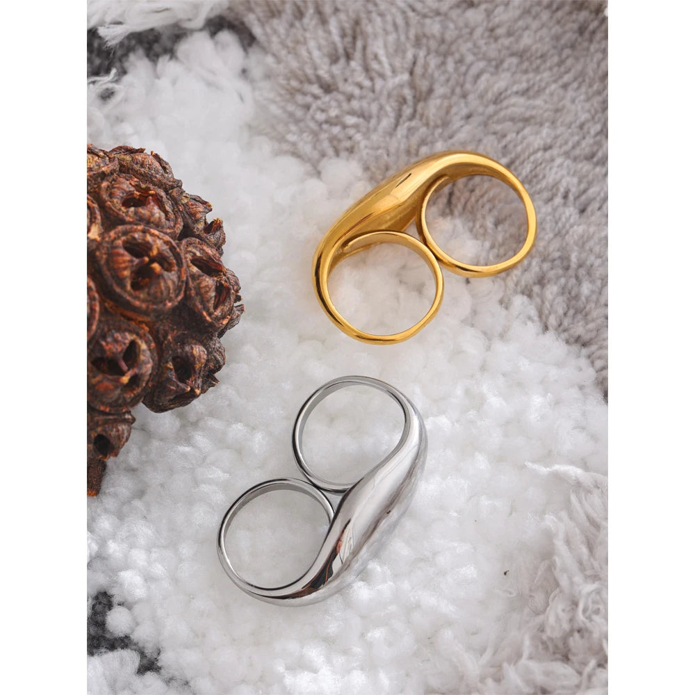 Isalene  Ring Solene Sculptural Ring