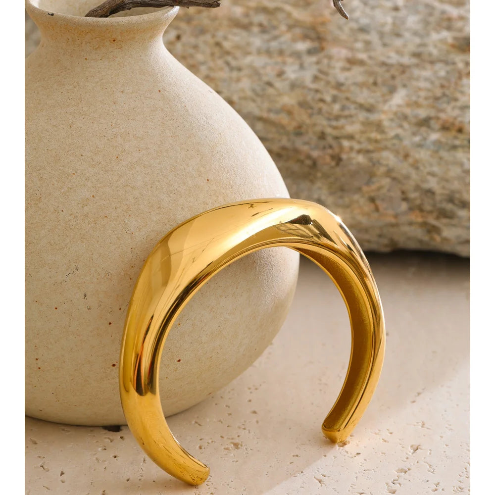 Isalene  YH3592A Yhpup 63mm High Quality Stainless Steel Texture Cuff  Bracelet Bangle 18K Golden Plated Wrist Casting Fashion Statement Jewelry