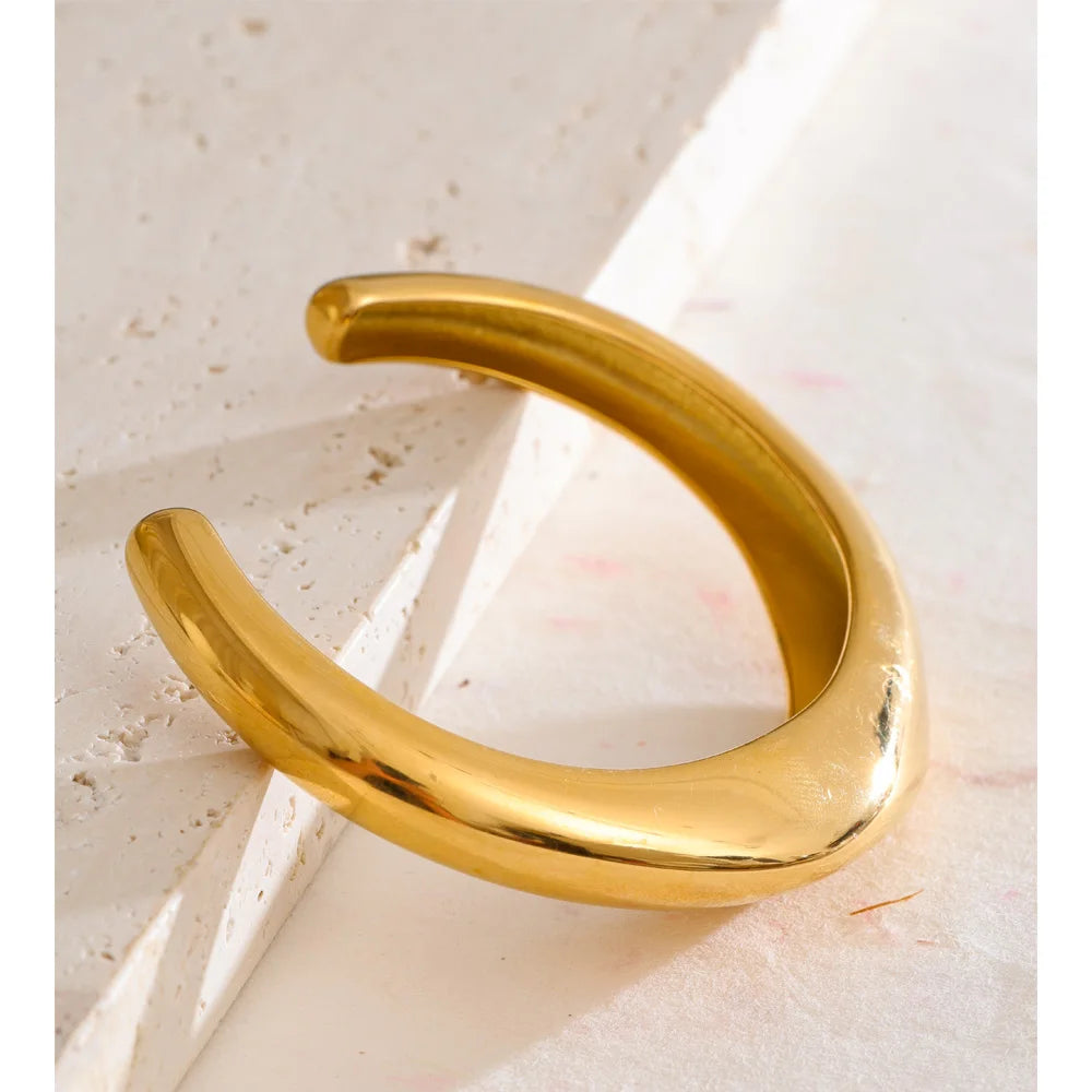 Isalene  YH3592A Yhpup 63mm High Quality Stainless Steel Texture Cuff  Bracelet Bangle 18K Golden Plated Wrist Casting Fashion Statement Jewelry
